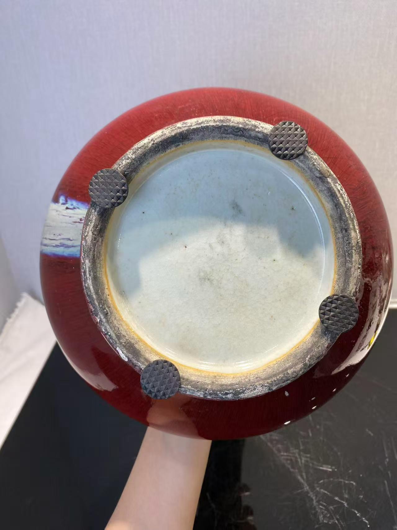郎窑红釉荸荠瓶