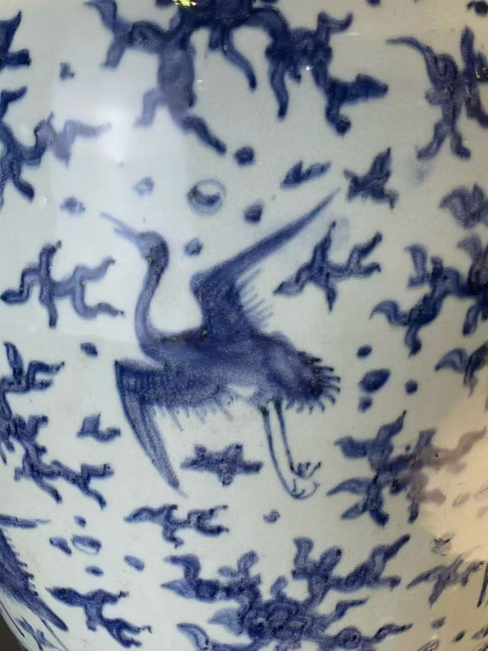 青花云鹤纹大罐